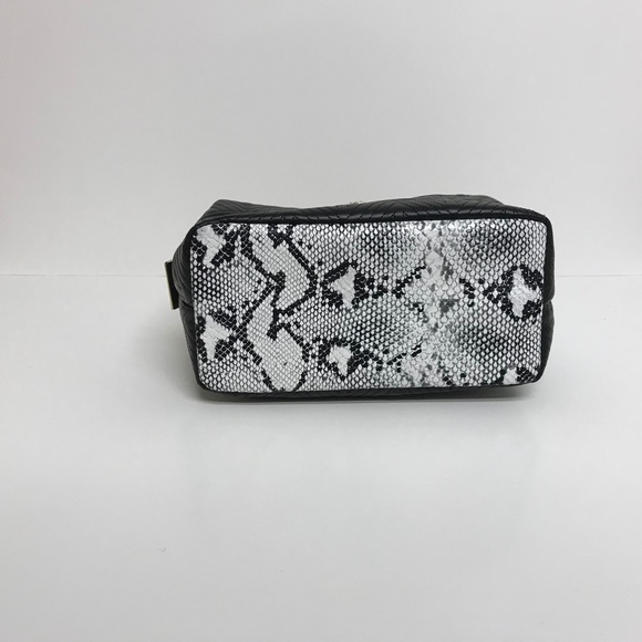 River Island Black Snake Print Makeup Cosmetic Bag - Picture 5 of 7